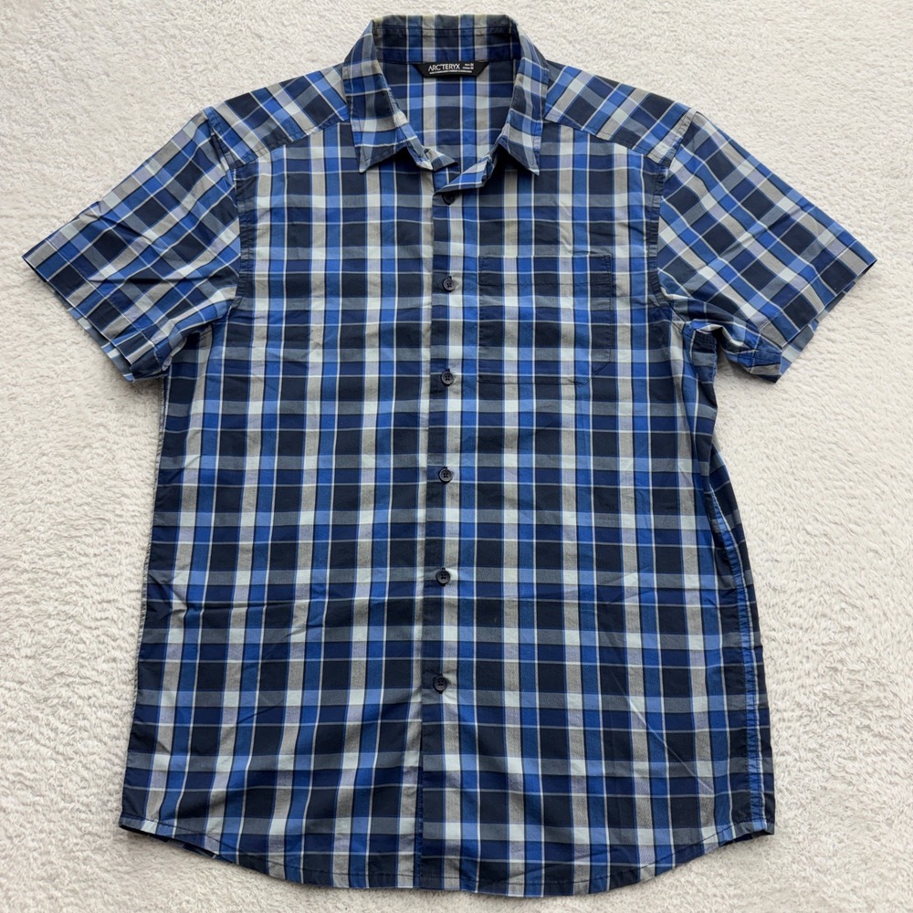 Arcteryx Mens Blue Plaid Short Sleeve Button Down Shirt Size M Cotton Blend